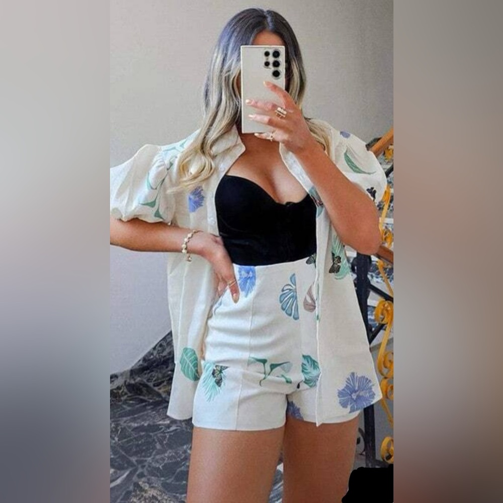 vcay floral print puff sleeve blouse & shorts